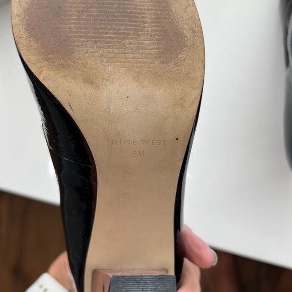 Nine West MJ Heels - Picture 6 of 10